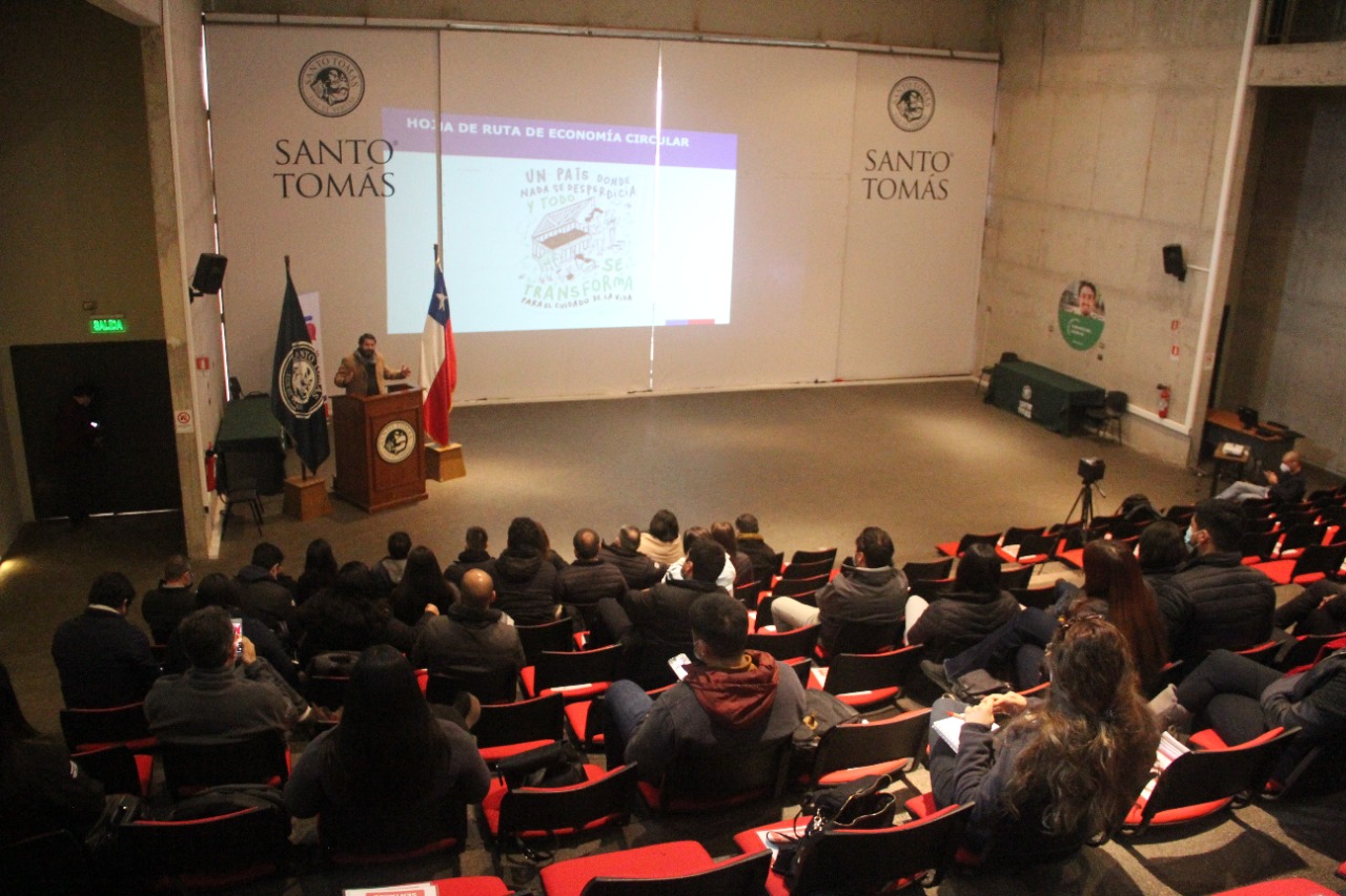 En Santo Tomás La Serena se vivió el Encuentro Regional de Equipos de Centros de Negocios SERCOTEC Coquimbo.
